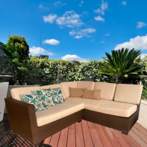Mueble seccional de ratán para jardín terraza