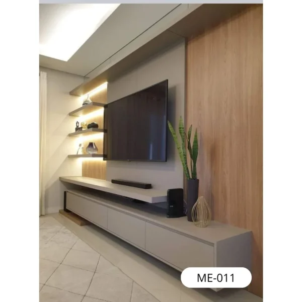 Centro de Entretenimiento Panel para TV madera pino